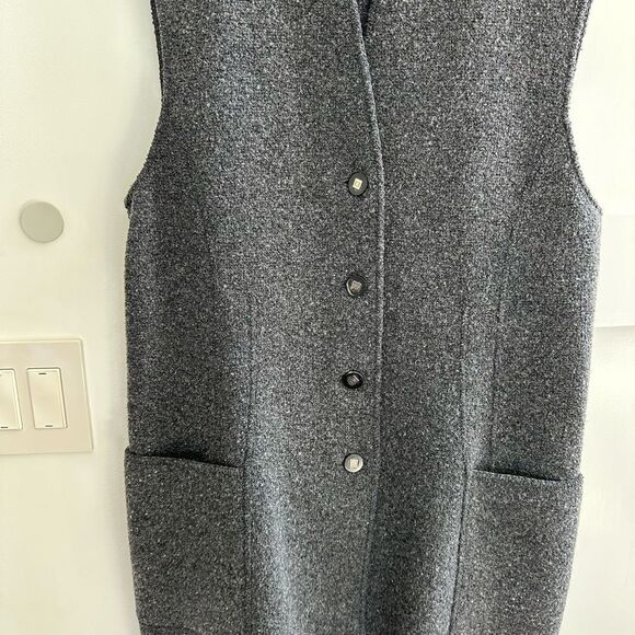 Escada long gray sweater vest. Size 38 - Picture 1 of 13